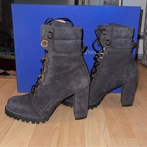 Stuart Weitzman Women's Gray Suede Boots